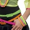 Neon Kralen Armbandjes -Speciale Effecten Make-Upwinkel neon kralen armbandjes